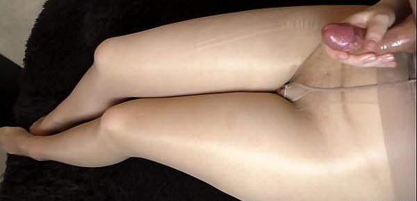 trendsStep sis Teen Handjob - Cum on legs in sexy pantyhose